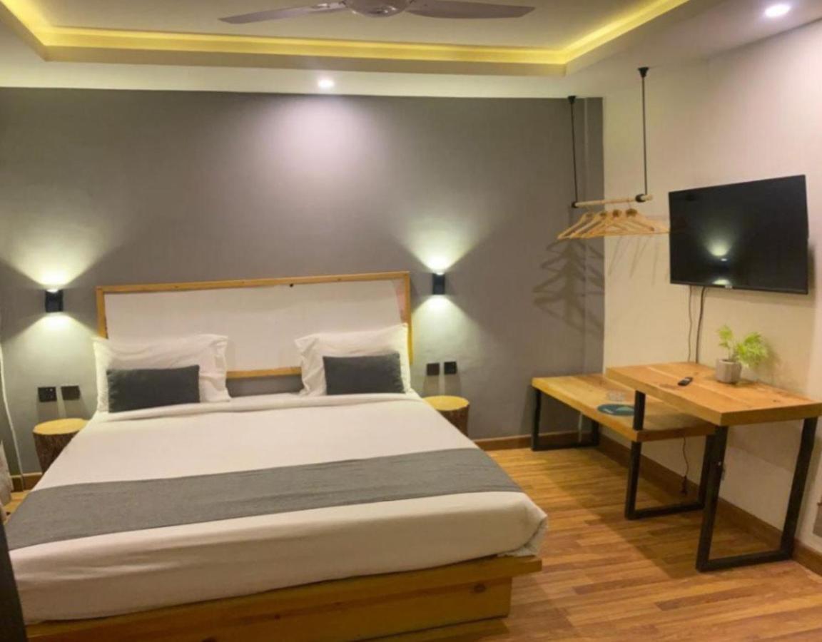 Eat And Read Hotel Skardu Ngoại thất bức ảnh