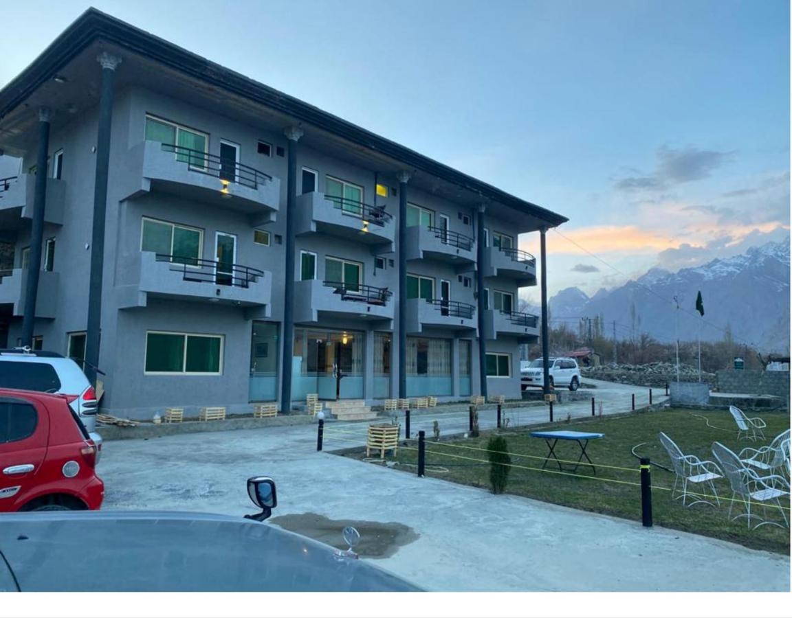 Eat And Read Hotel Skardu Ngoại thất bức ảnh