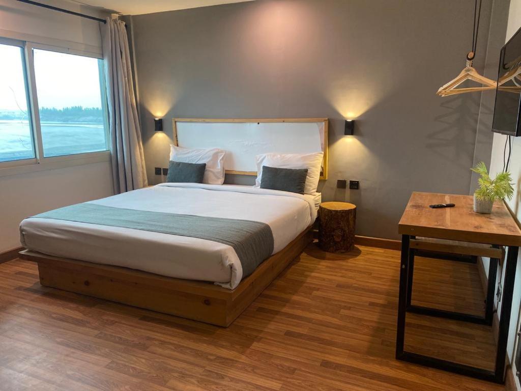 Eat And Read Hotel Skardu Ngoại thất bức ảnh