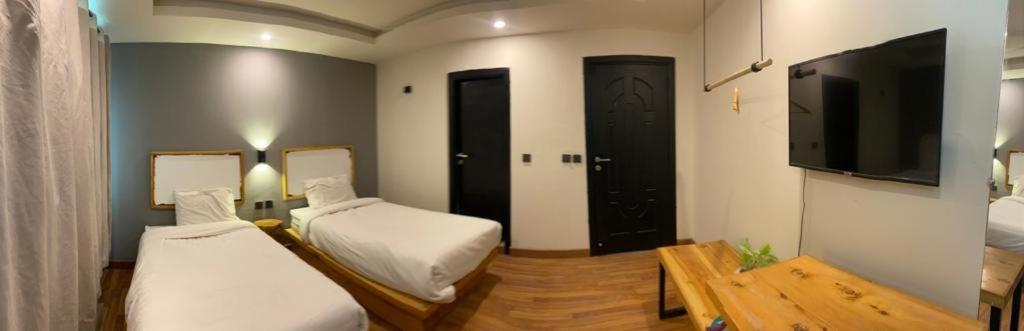 Eat And Read Hotel Skardu Ngoại thất bức ảnh