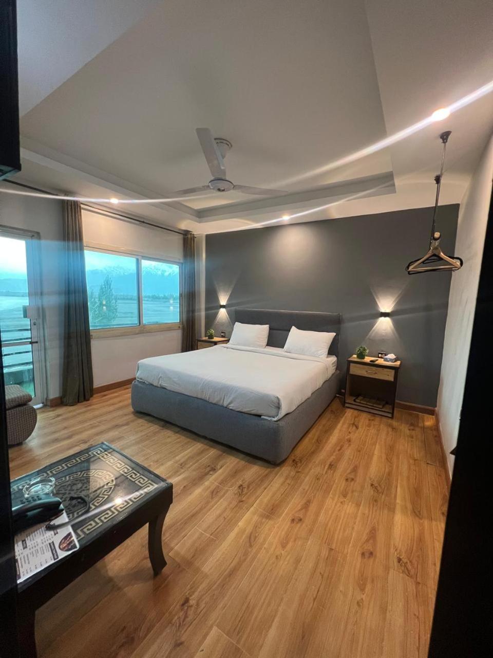 Eat And Read Hotel Skardu Ngoại thất bức ảnh